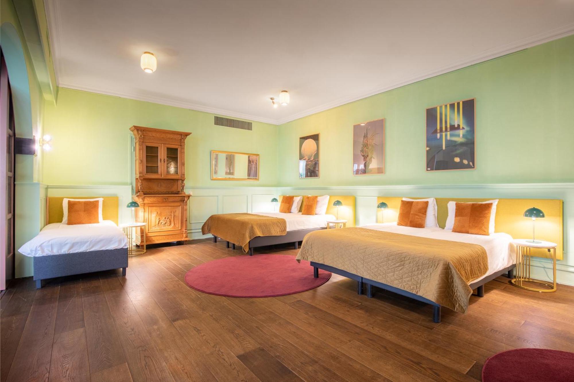 Hotel Nieuw Antiek Helden Habitación foto