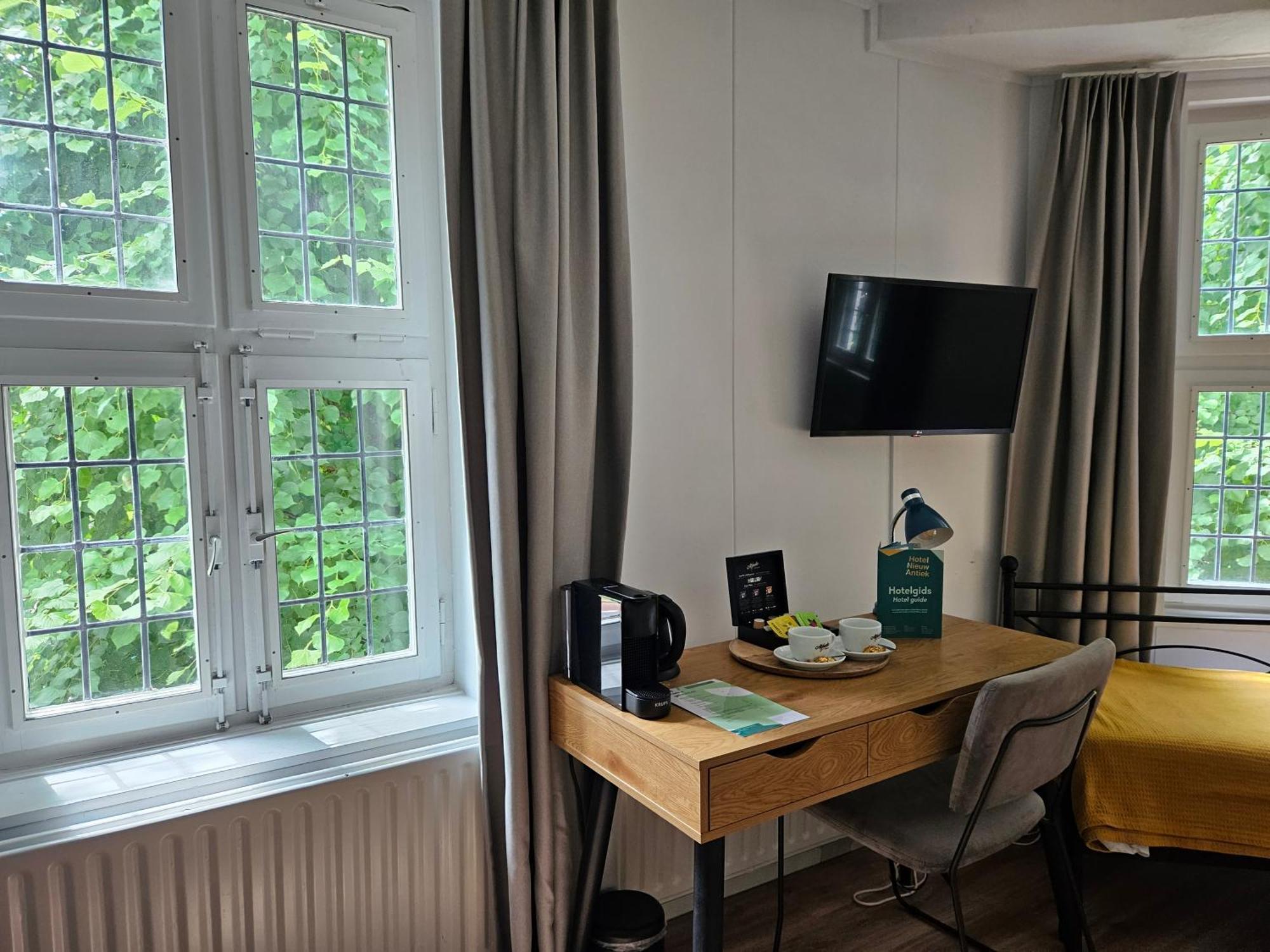 Hotel Nieuw Antiek Helden Habitación foto